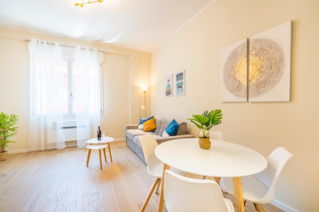 Puccini Apt - Centro Citta - Wifi - Ac Cagliari Bagian luar foto