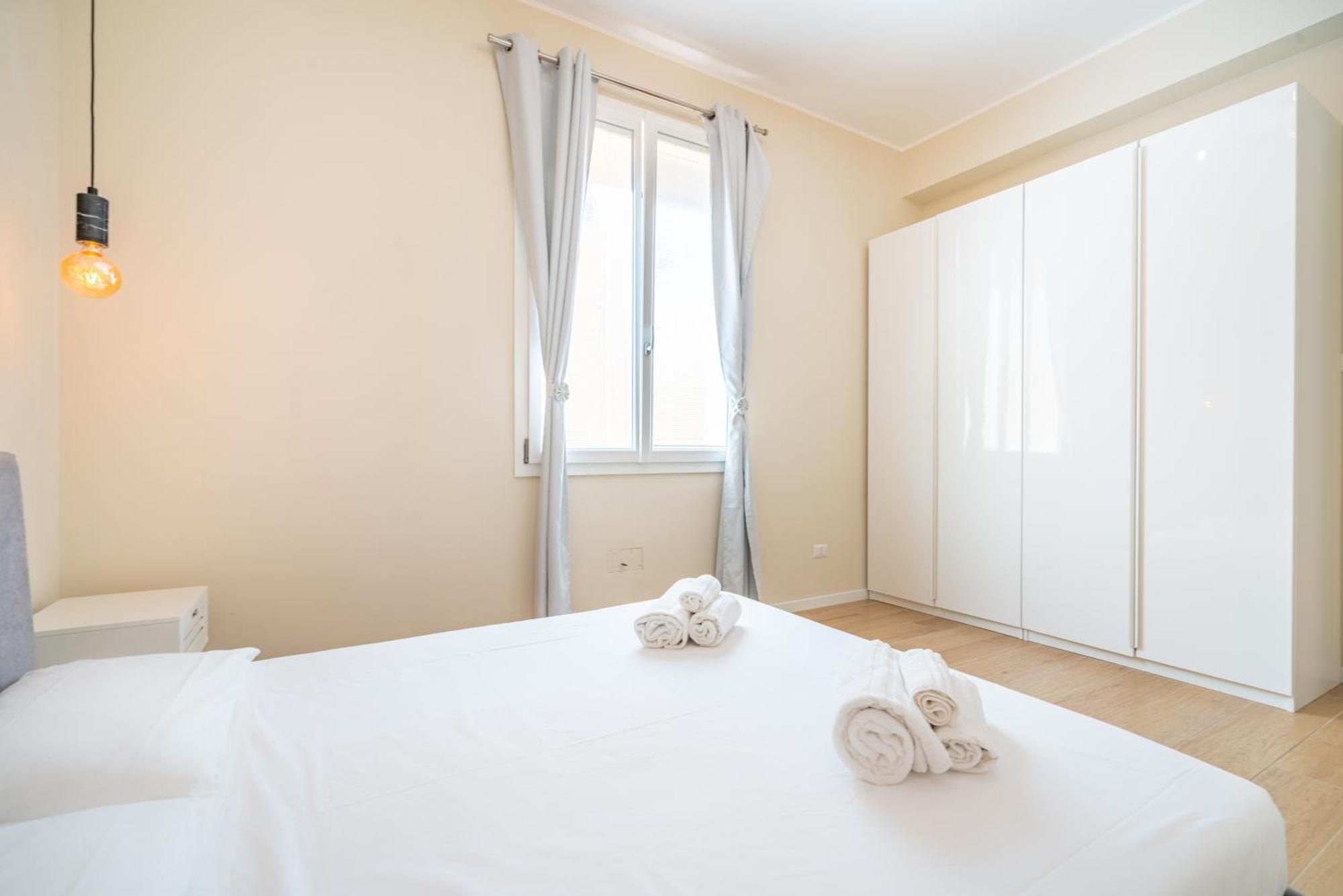 Puccini Apt - Centro Citta - Wifi - Ac Cagliari Bagian luar foto