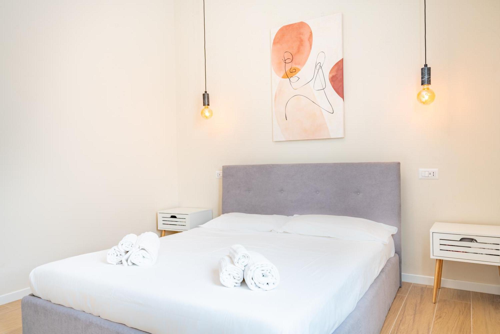 Puccini Apt - Centro Citta - Wifi - Ac Cagliari Bagian luar foto